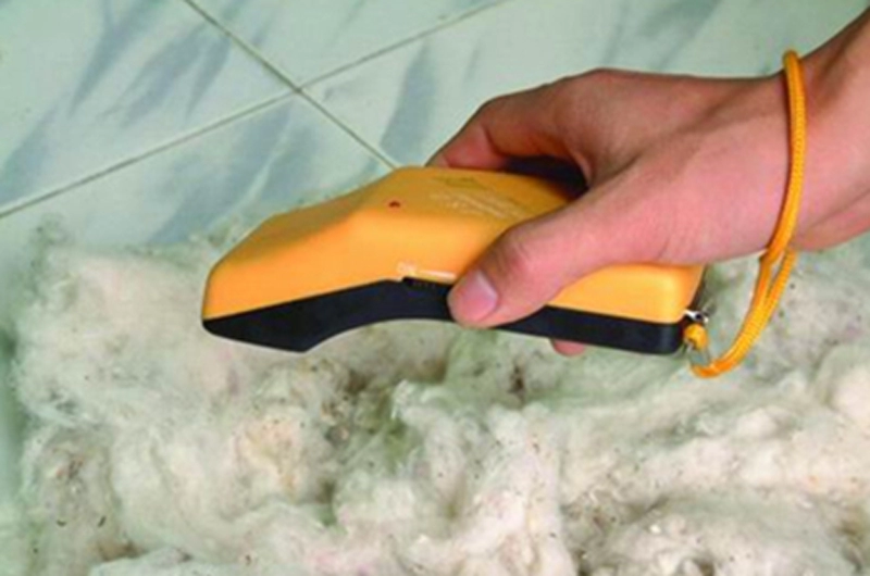 AMP-100型手持式探铁仪